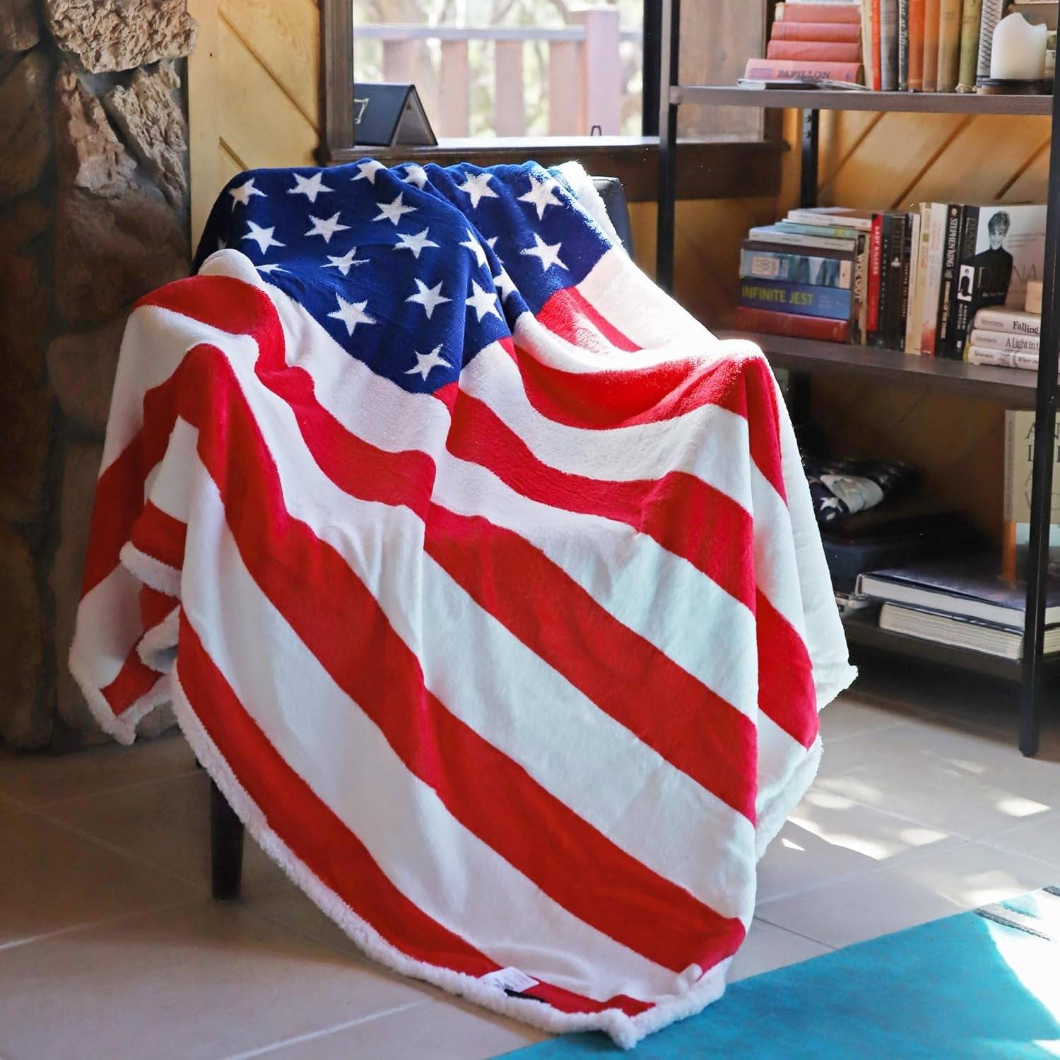 Patriotic US Flag Blanket, American National Flag Throws, Sherpa Fleece Reversible Blanket for Couch Bed Decor, 4Th of July Citizenship Veteran Presidents' Day Gift